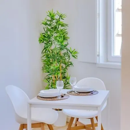 Graceful G121 Apartament *